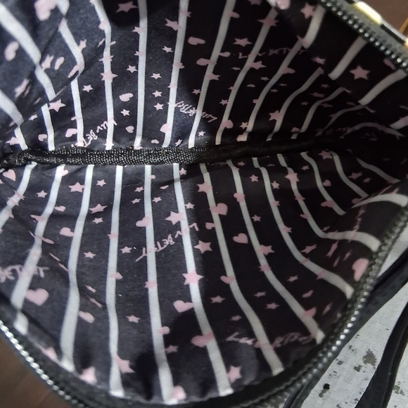 Betsey Johnson Pastel Polka dot Crossbody Purse/Clutch. - Picture 5 of 10